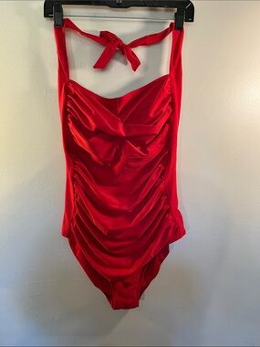 Sleek Red Ruched One-Piece Halter Swimsuit